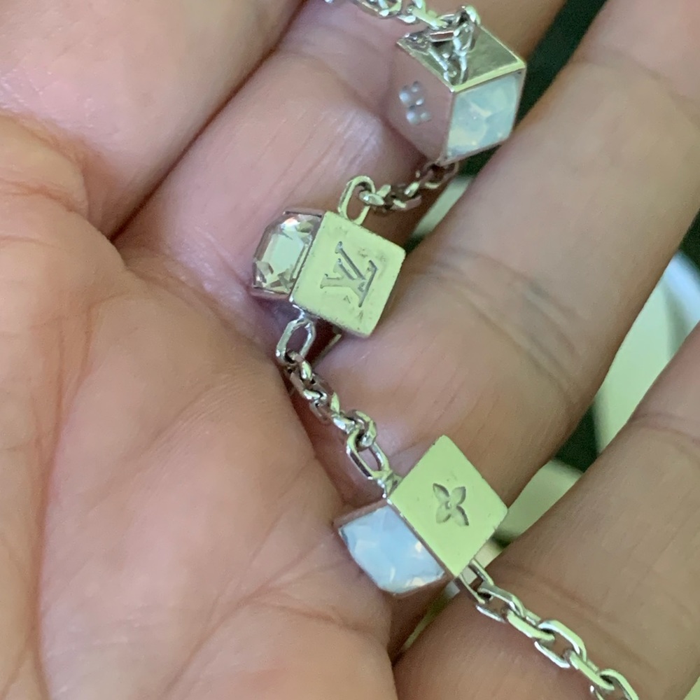 Louis Vuitton Gamble Bracelet - Picture 5 of 16